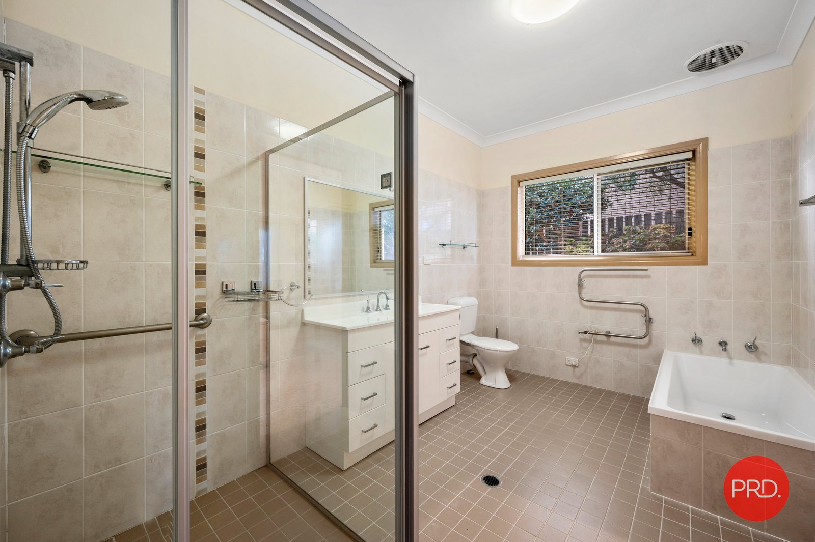 1/30 Apollo Drive COFFS HARBOUR 12