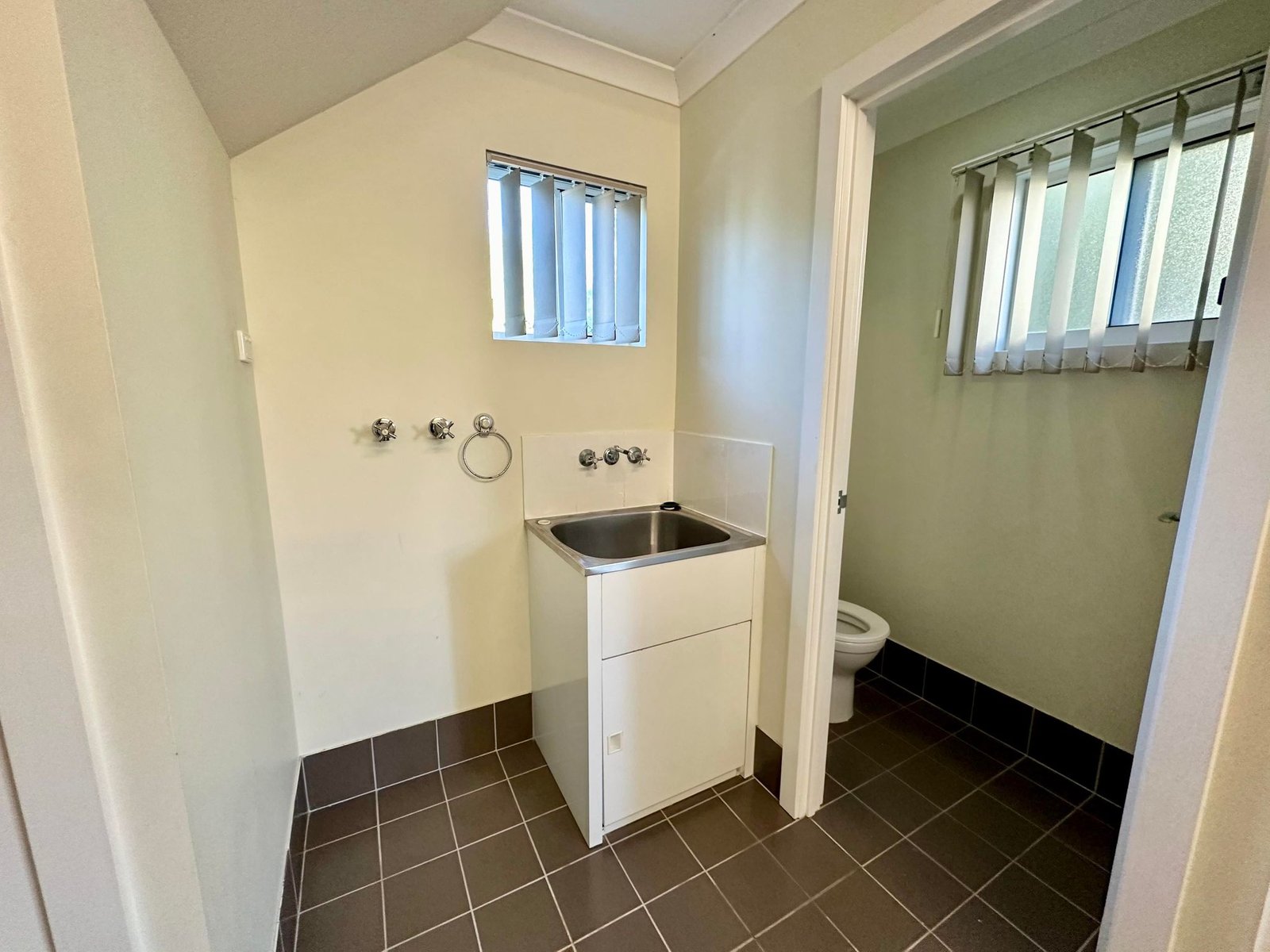 1/30 Beach Avenue TANNUM SANDS 13