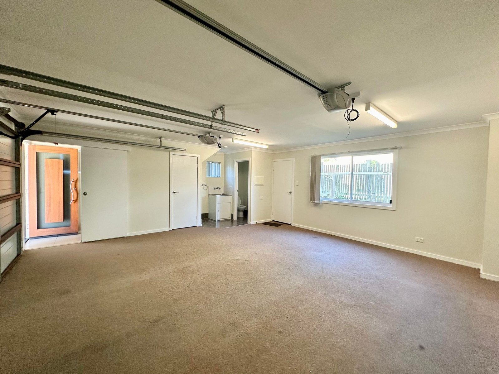 1/30 Beach Avenue TANNUM SANDS 15