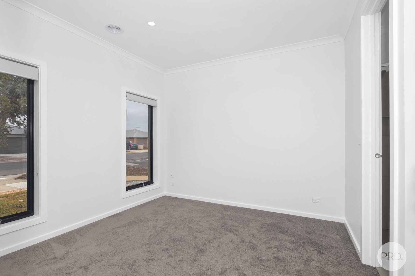 130 Birdwood Avenue SEBASTOPOL 2