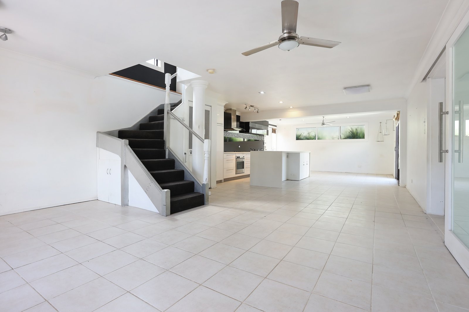 1/30 Corunna Crescent ASHMORE 2