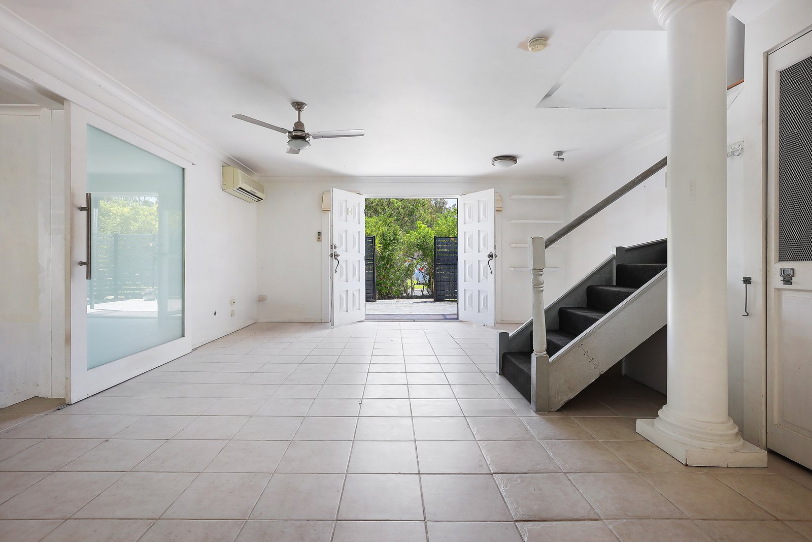 1/30 Corunna Crescent ASHMORE 5