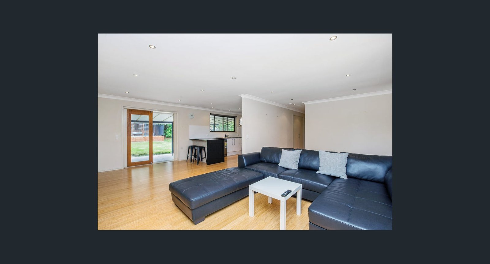 130 Currumburra Road ASHMORE 3