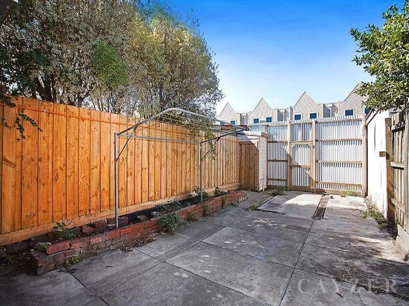 Gallery: 130 Farrell Street