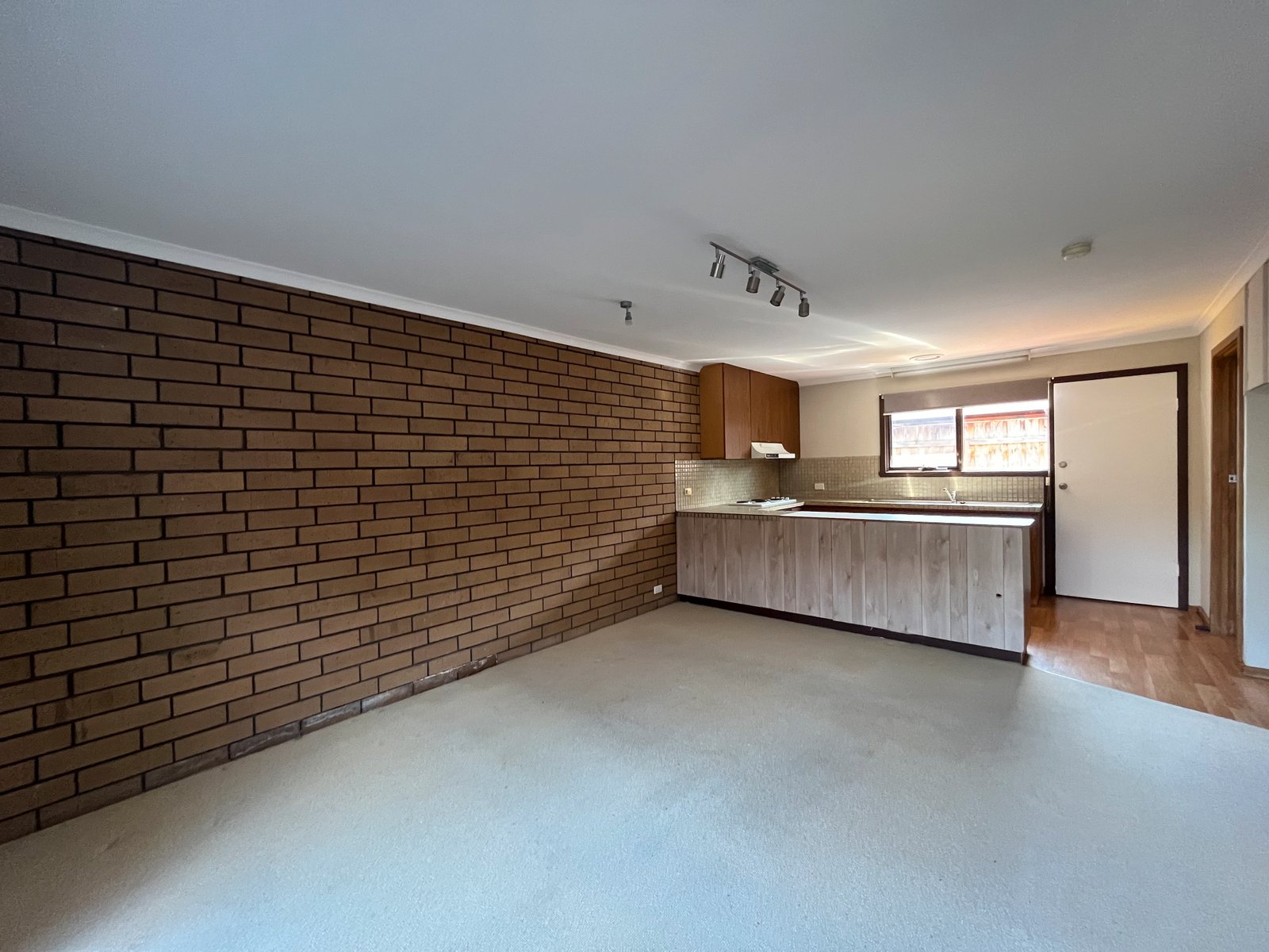 Gallery: 1/30 Matlock Street
