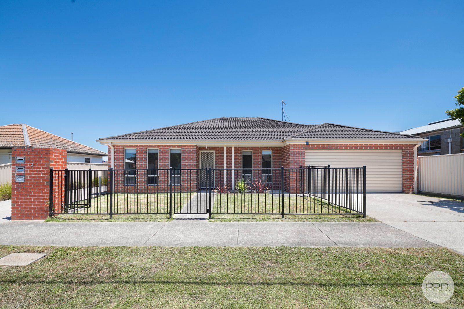 1/30 Orion Street SEBASTOPOL 1