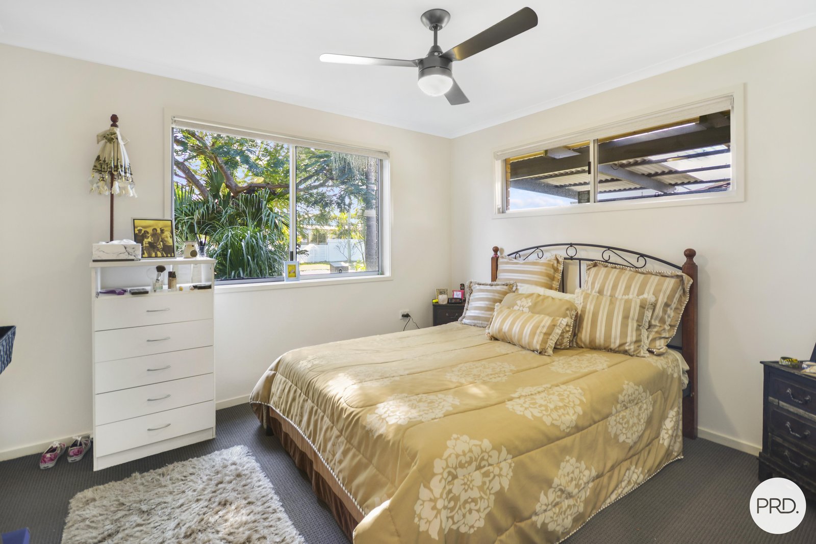 1/30 Poinciana Avenue BOGANGAR 3