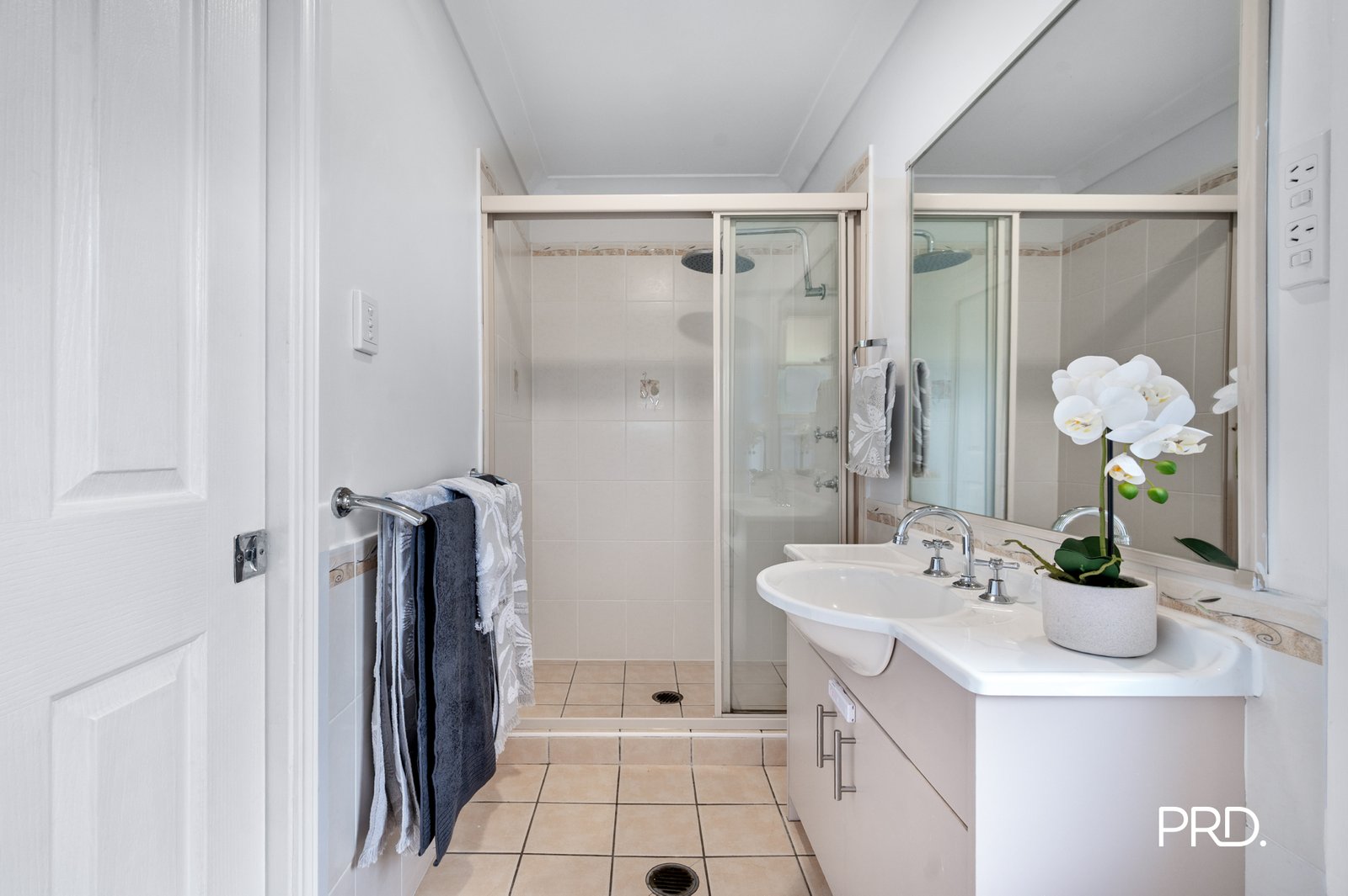 1/30 Robert Street PENRITH 11