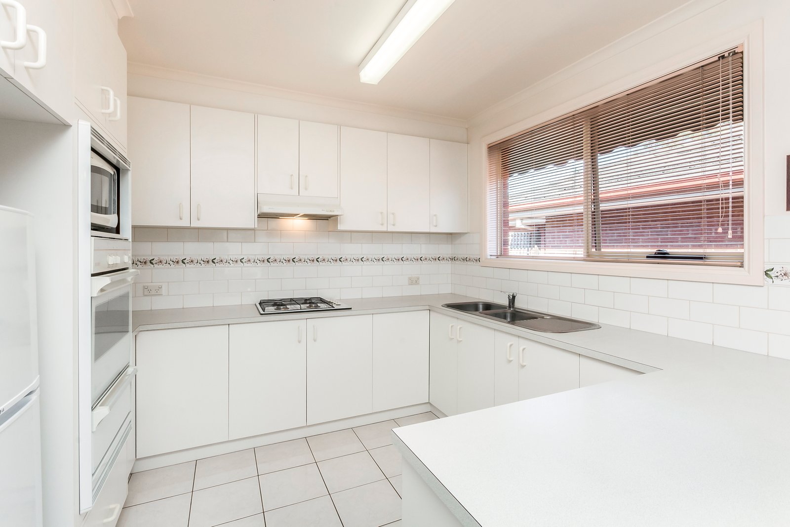 Gallery: 1/30 Roberts Road