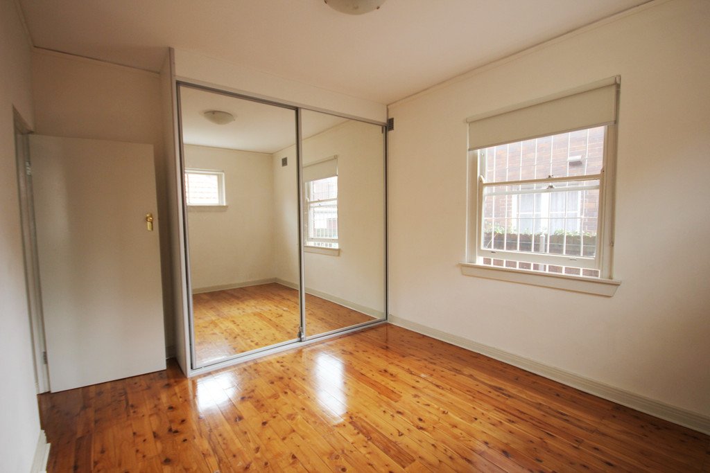 1/30 Salisbury Road ROSE BAY 5