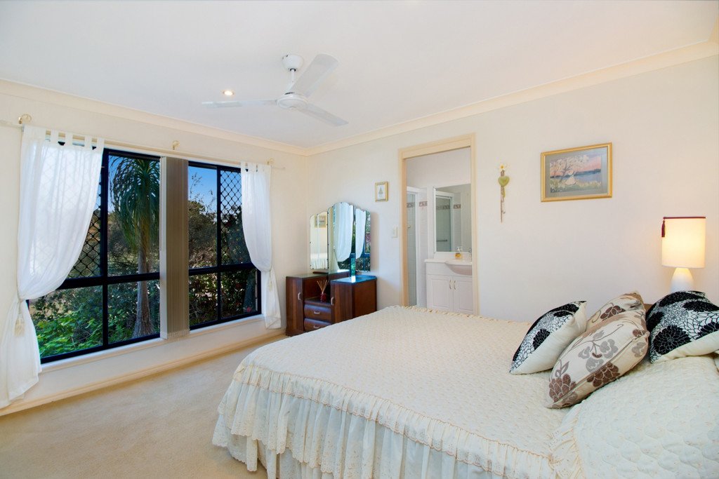 1/30 Woodlands Drive BANORA POINT 5