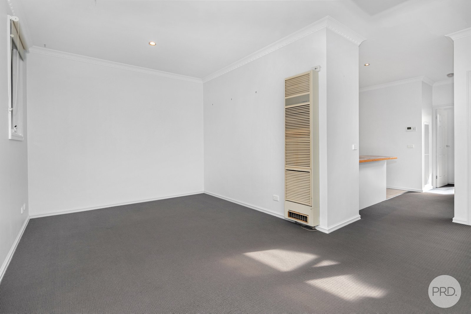 1/302 Latrobe Street REDAN 3