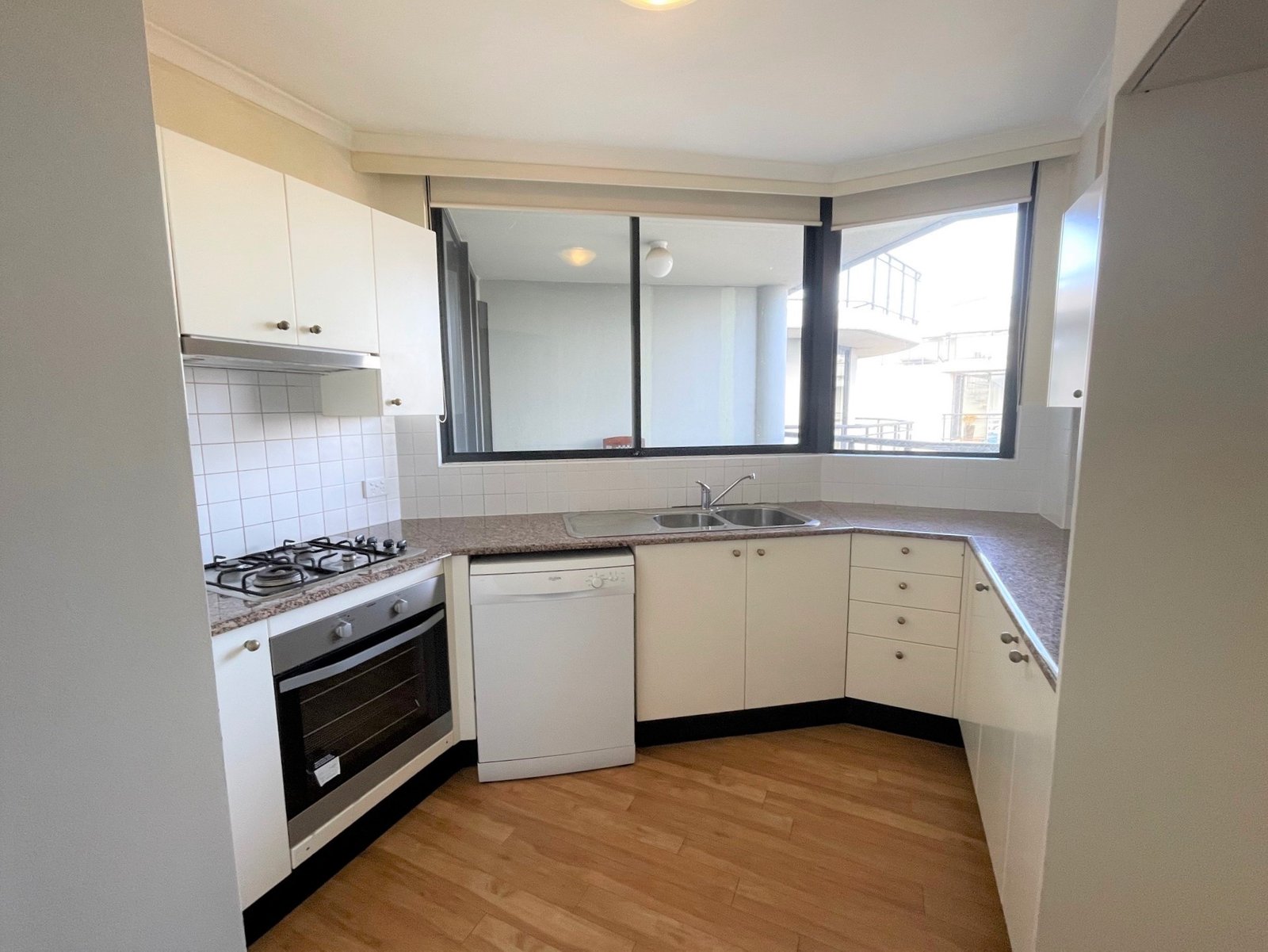 1302/5 Keats Avenue ROCKDALE 2