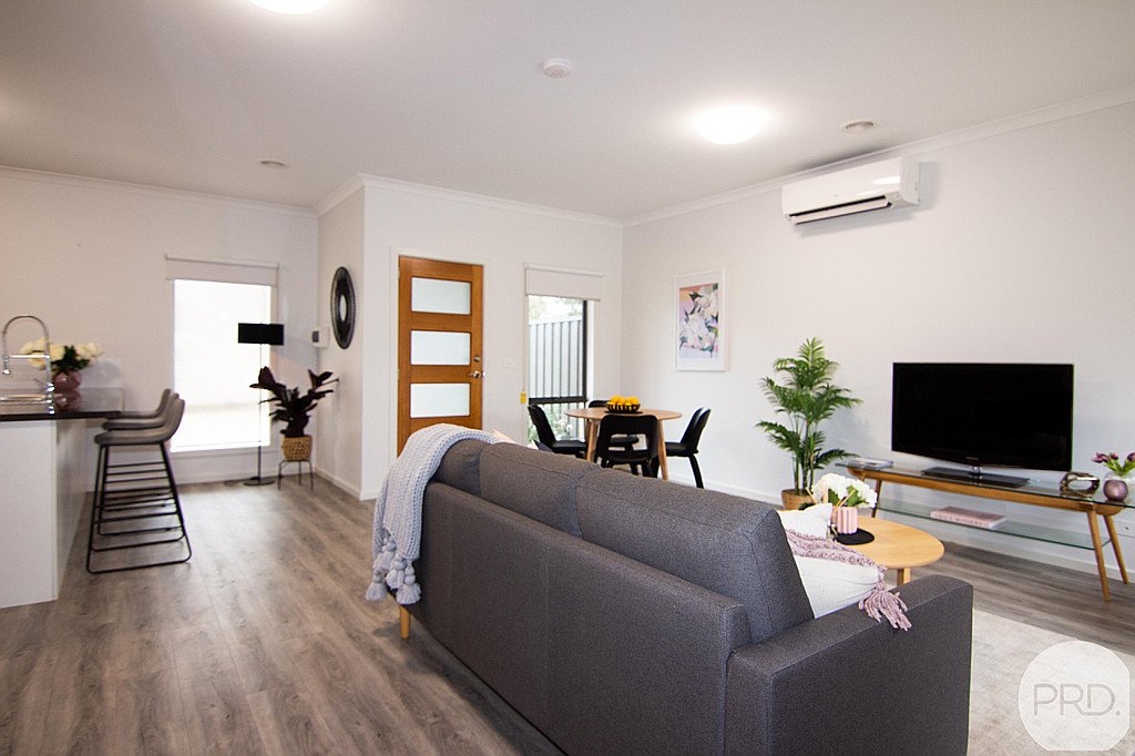 1/303 Warrenheip Street BUNINYONG 2