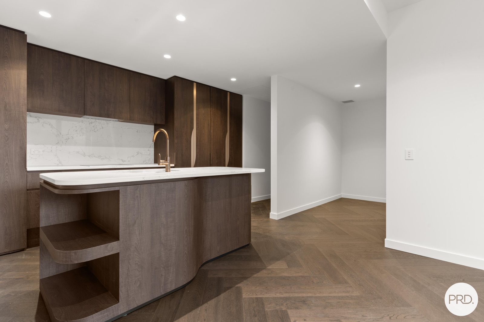 1304/63 La Trobe Street MELBOURNE 2