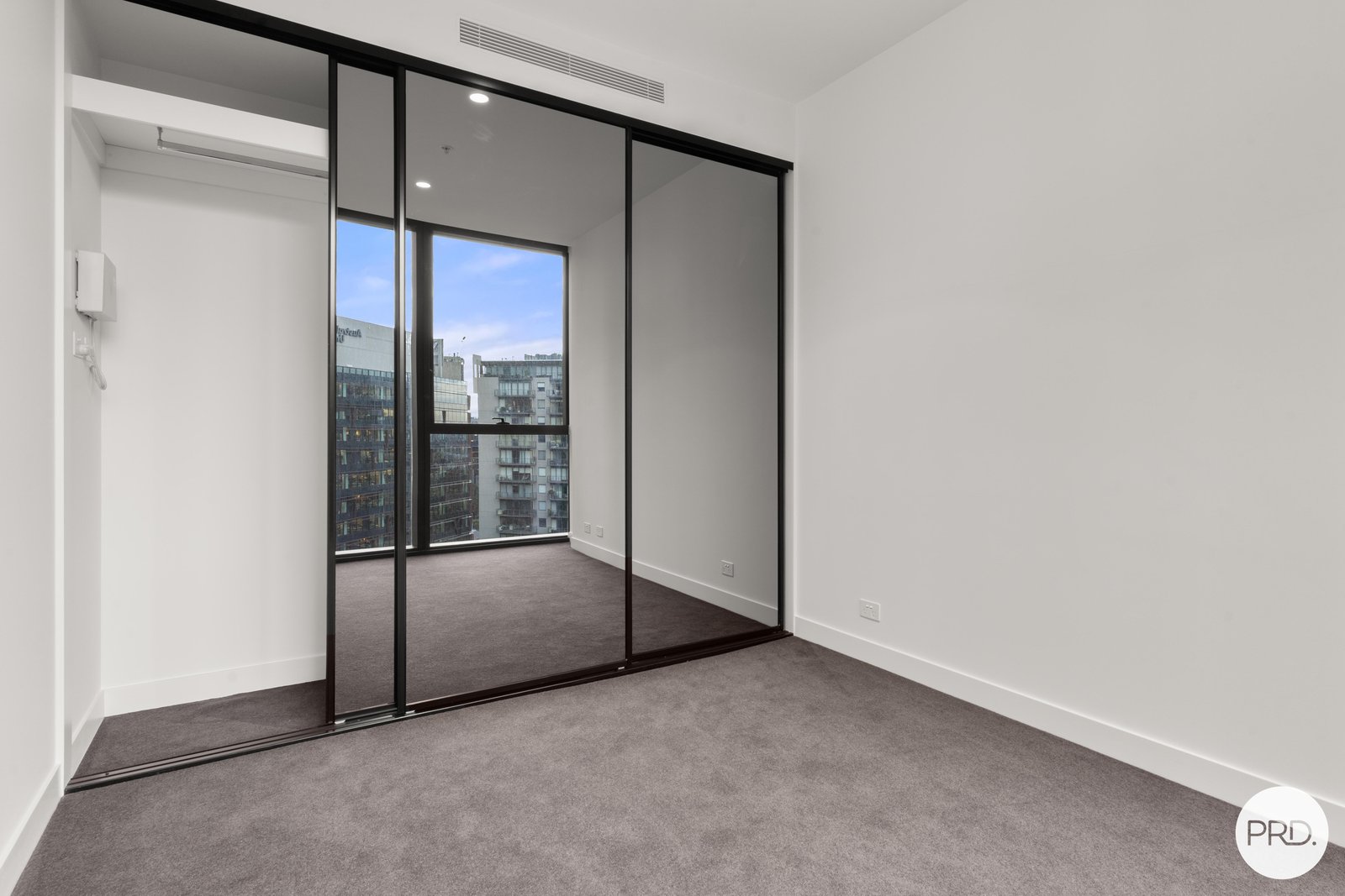 1304/63 La Trobe Street MELBOURNE 8