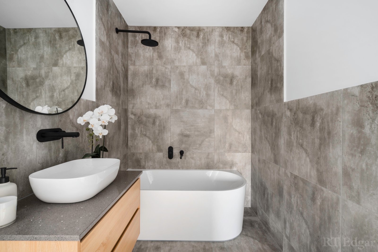 Real Estate and Property in 1/305 Bell Street, Bellfield, VIC