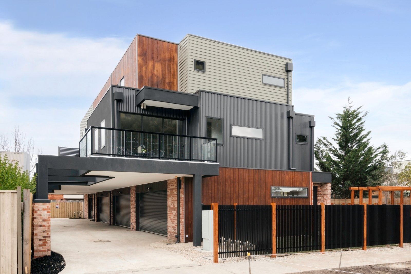 Real Estate and Property in 1/305 Bell Street, Bellfield, VIC