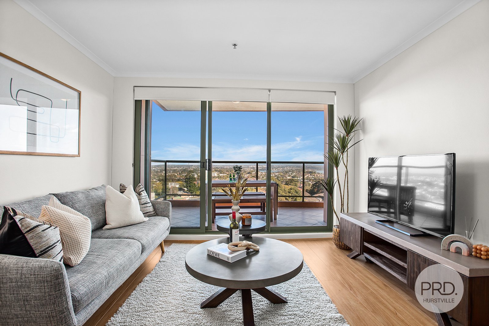 1305 T1/600 Railway Parade HURSTVILLE 2