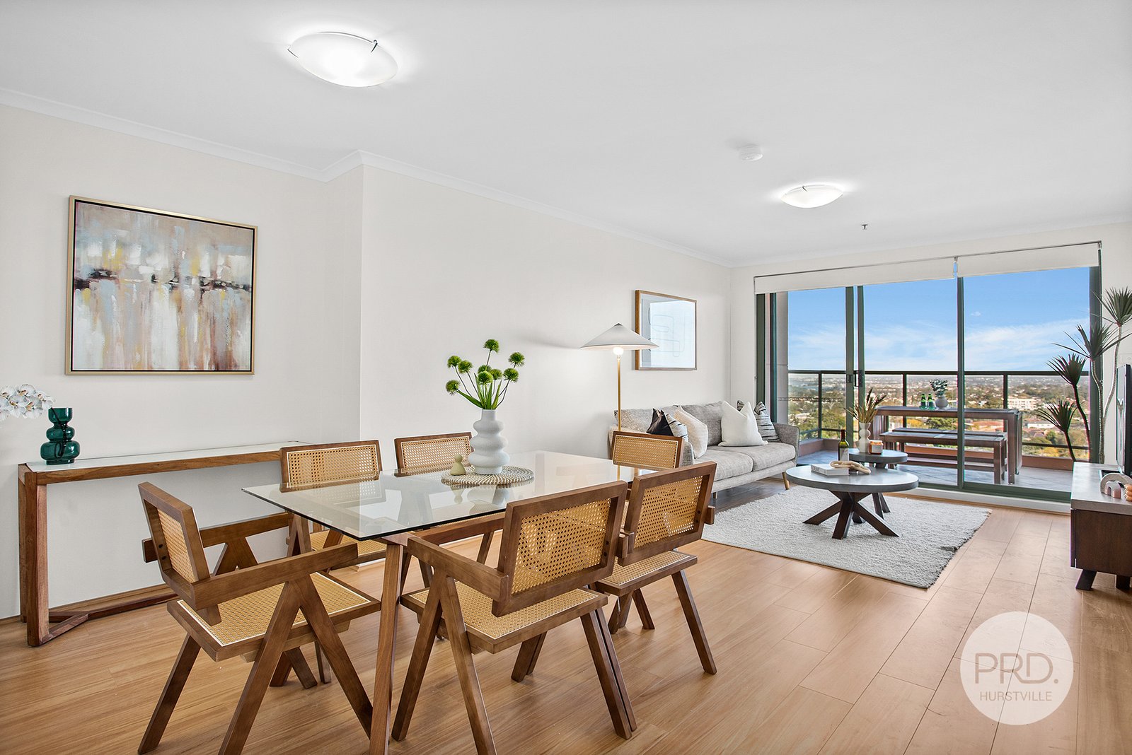 1305 T1/600 Railway Parade HURSTVILLE 3