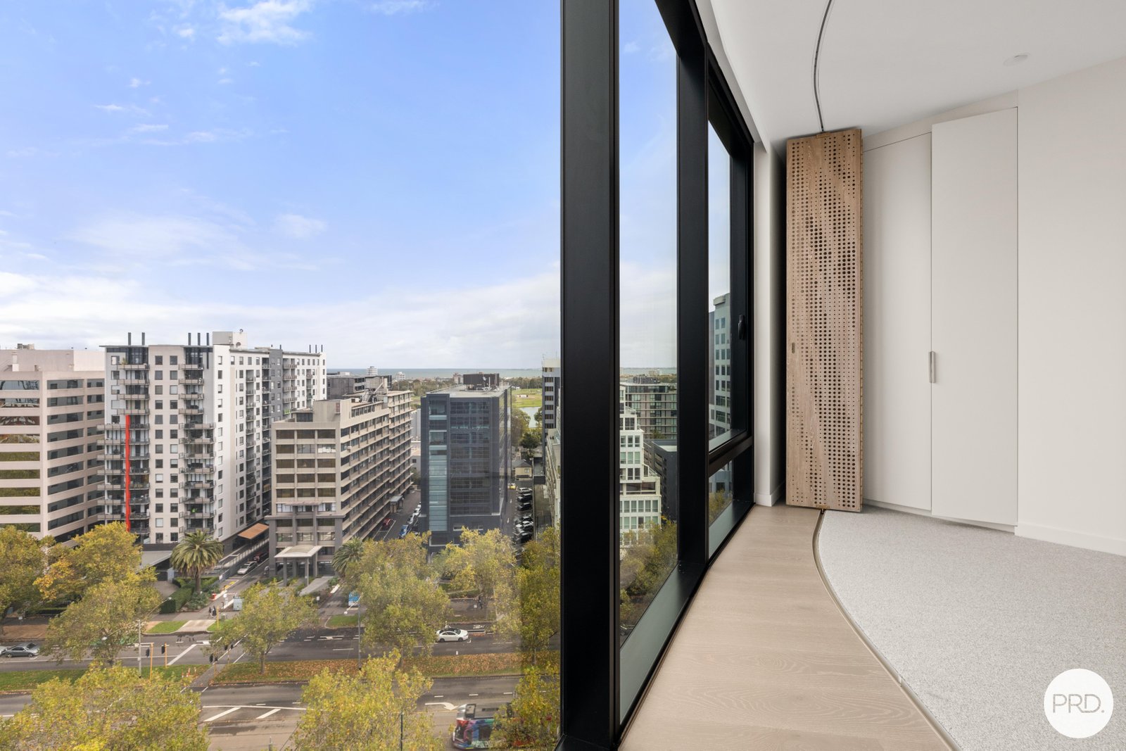 1305/605 St Kilda Road MELBOURNE 1