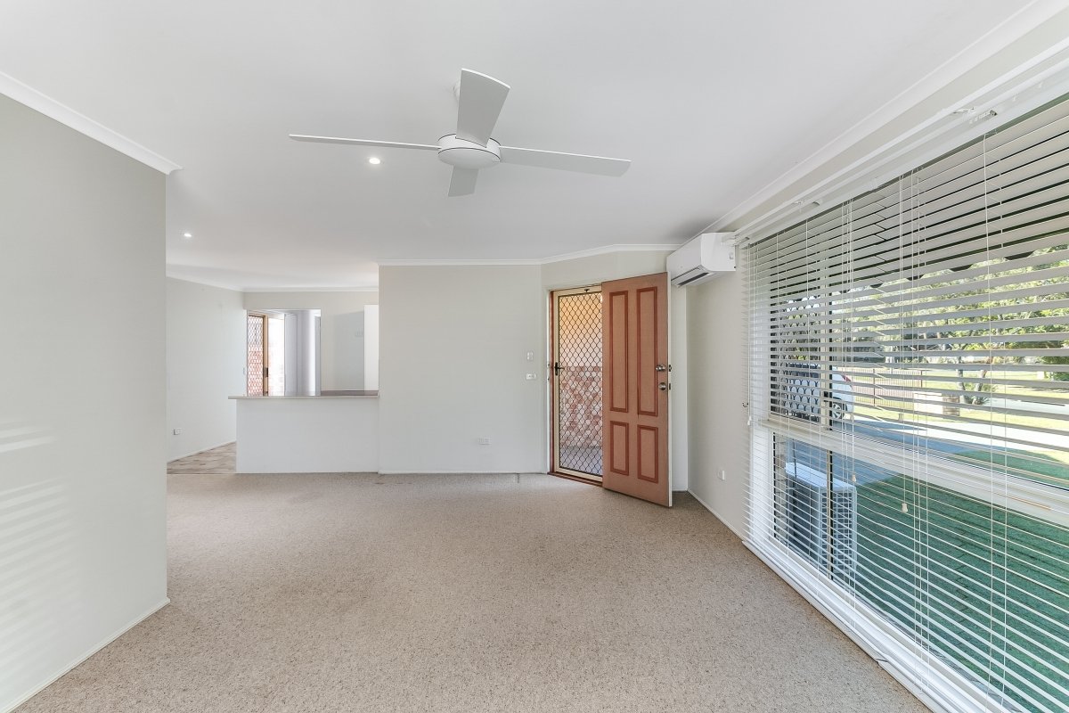 1/306 Darlington Drive BANORA POINT 3