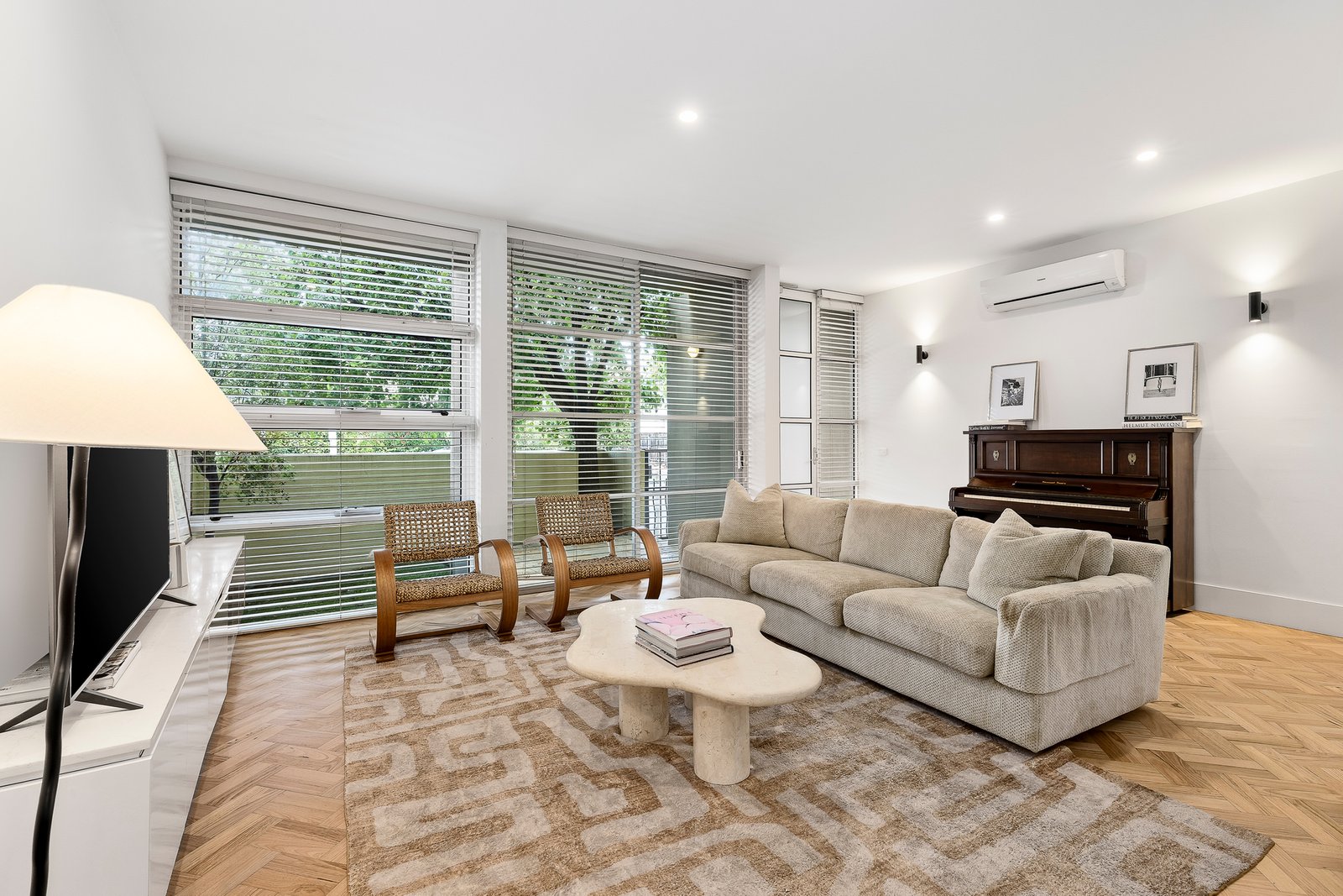 Gallery: 1/307 New Street