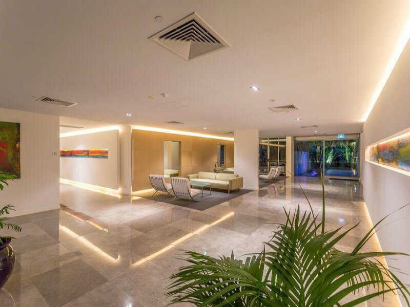 1307/33 T E Peters Drive BROADBEACH WATERS 12