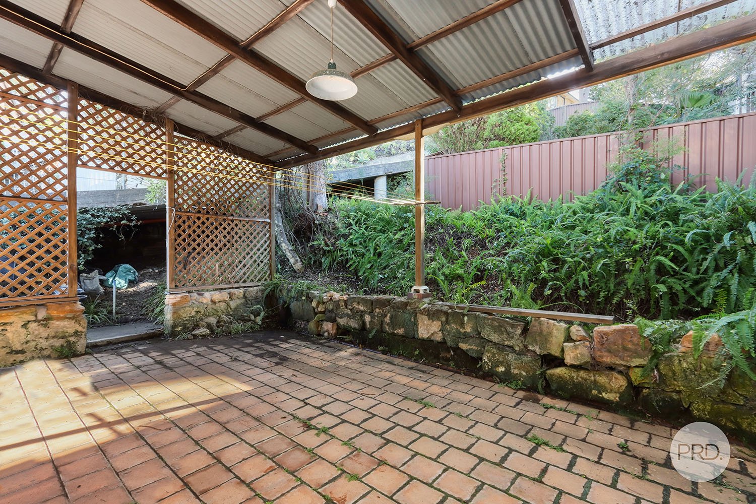 1/30a Russell St  OATLEY 4