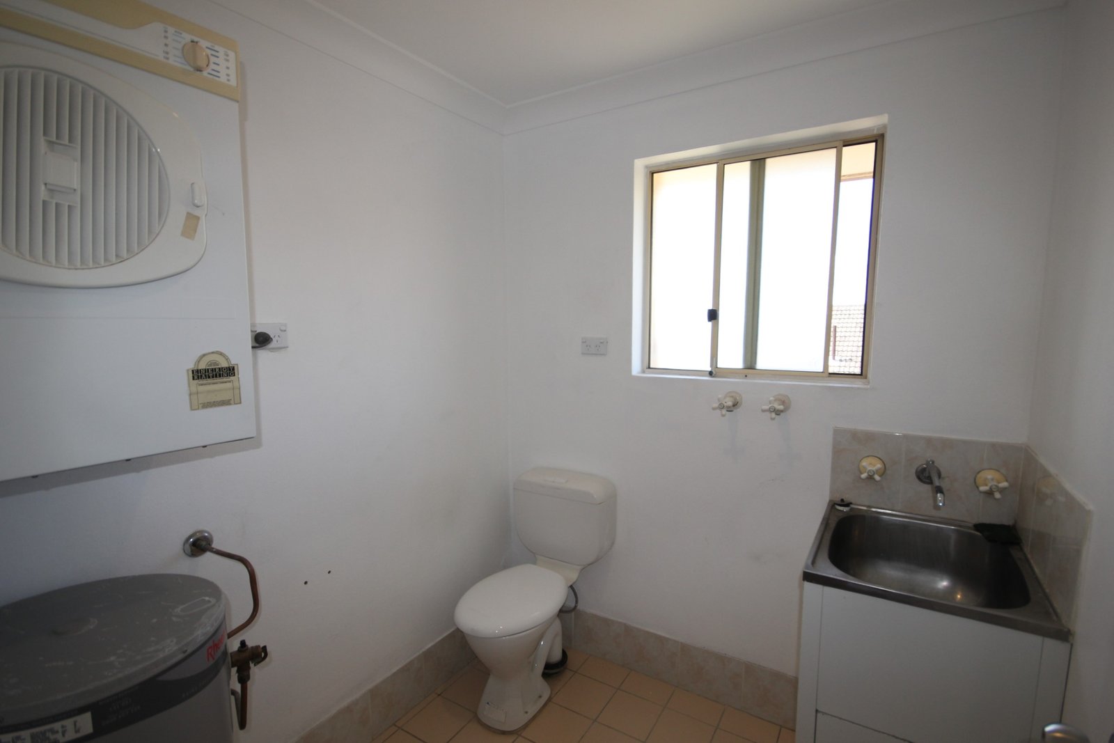13/1-3 Percival Street PENSHURST 7