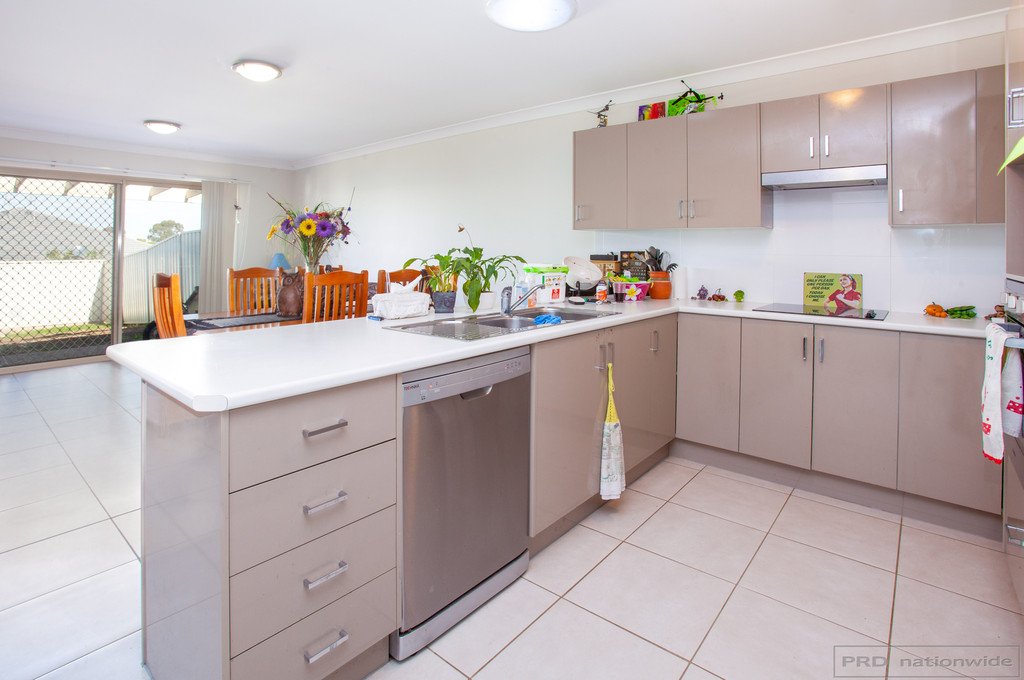 1/31 Broomfield Crescent SINGLETON 3