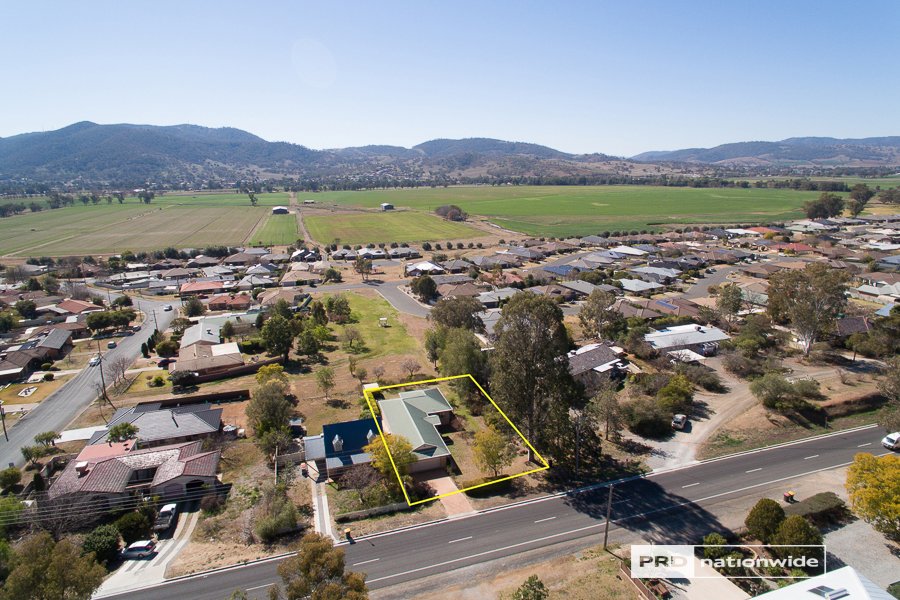 131 Calala Lane TAMWORTH 19