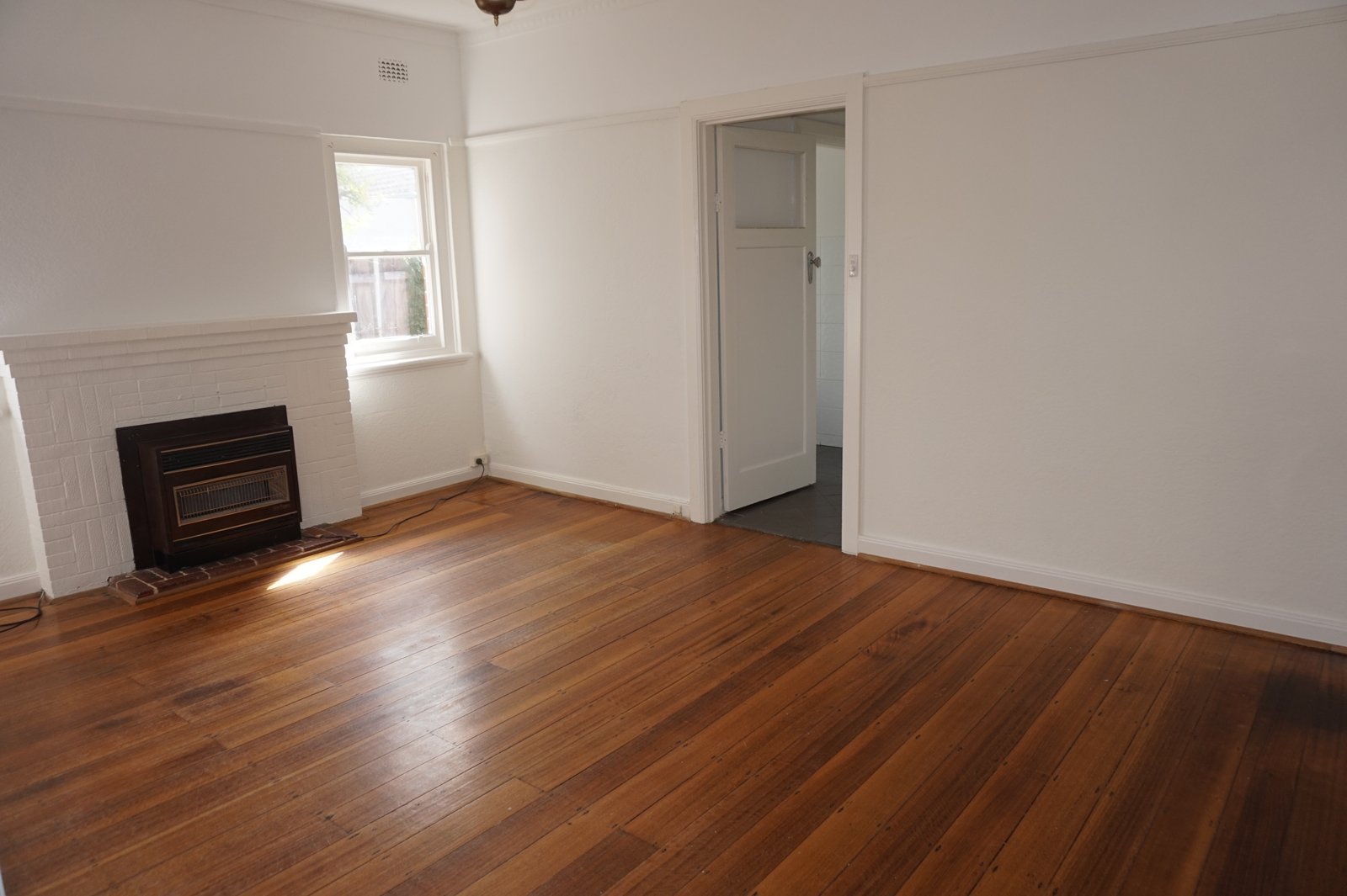 Gallery: 131 Carpenter Street
