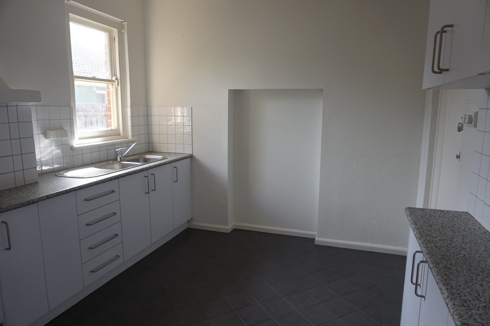 Gallery: 131 Carpenter Street
