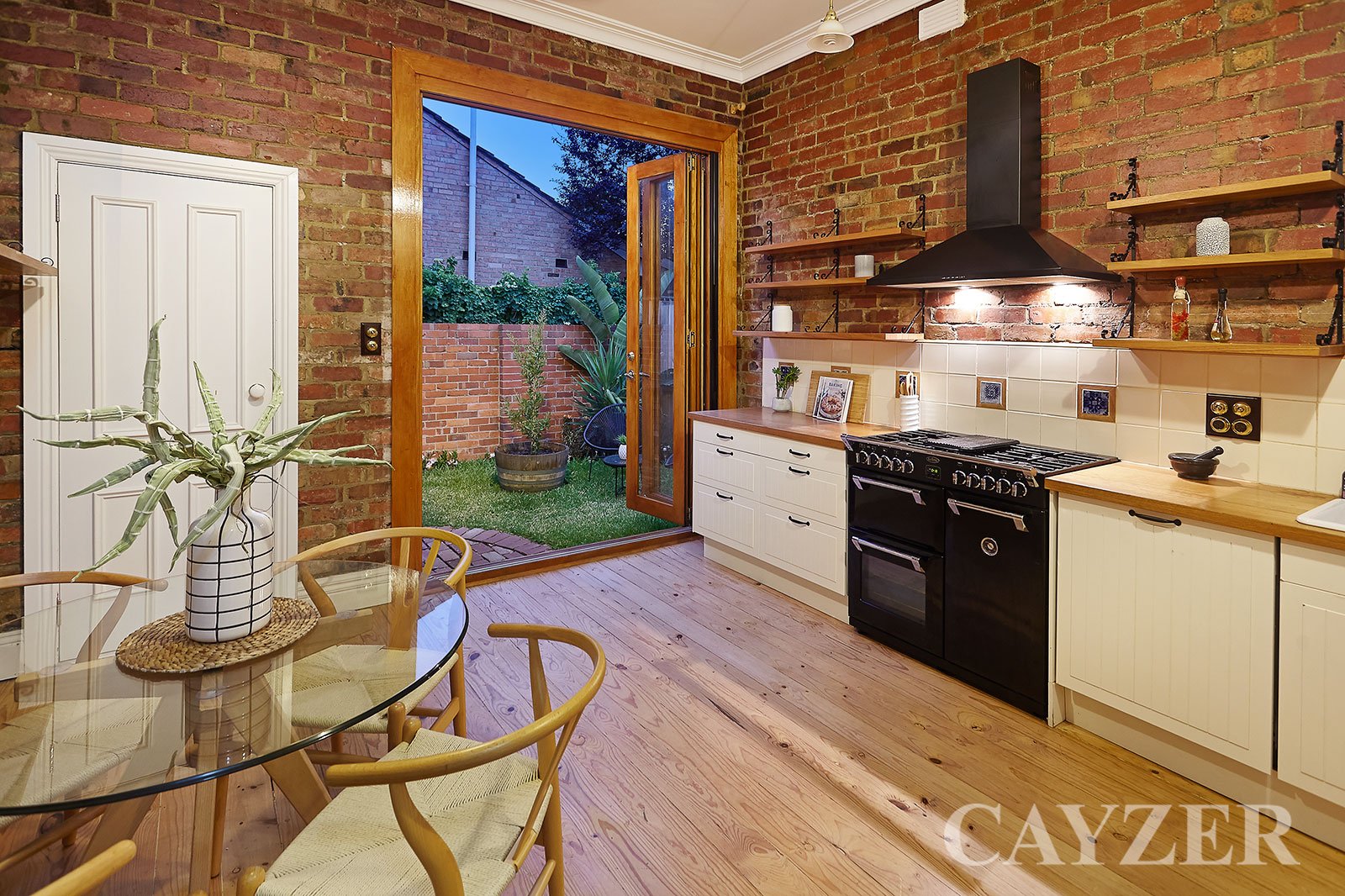 Gallery: 131 Cruikshank Street