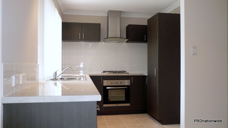13/1 Humboldt Entrance AUBIN GROVE 2