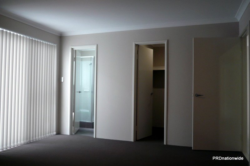 13/1 Humboldt Entrance AUBIN GROVE 10