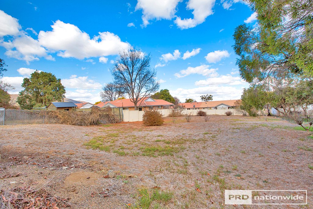 131 Johnston Street TAMWORTH 10