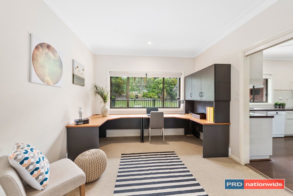 131 Lake Russell Drive EMERALD BEACH 7