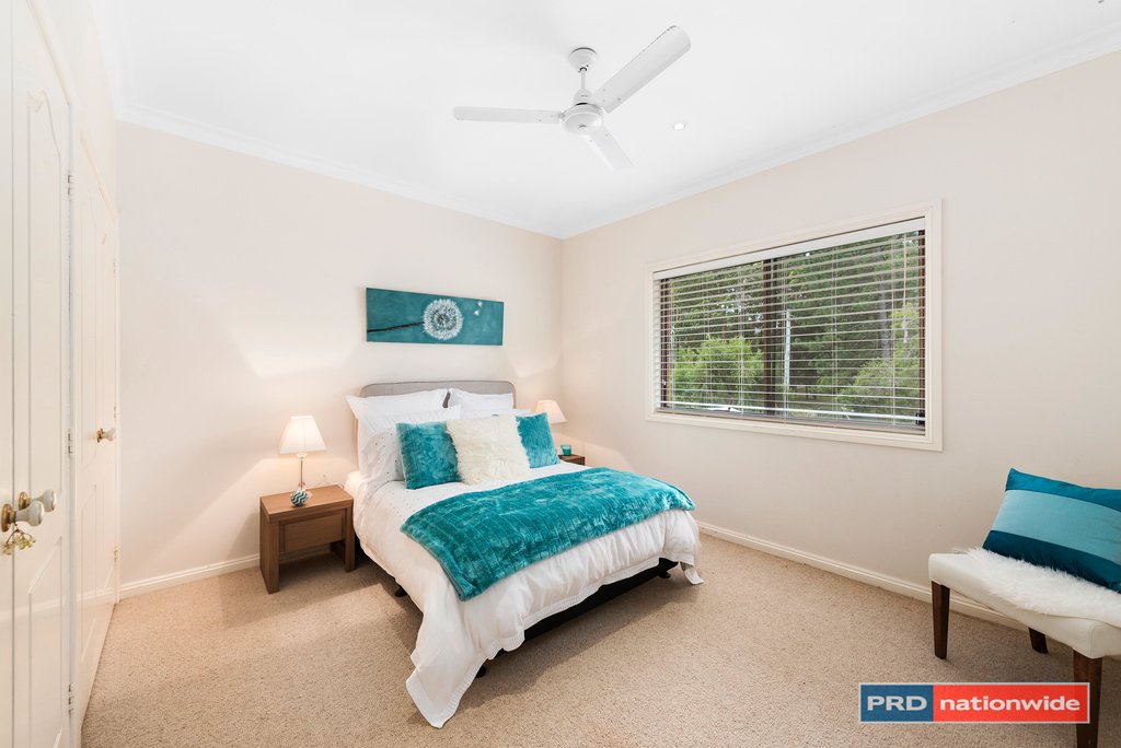 131 Lake Russell Drive EMERALD BEACH 15