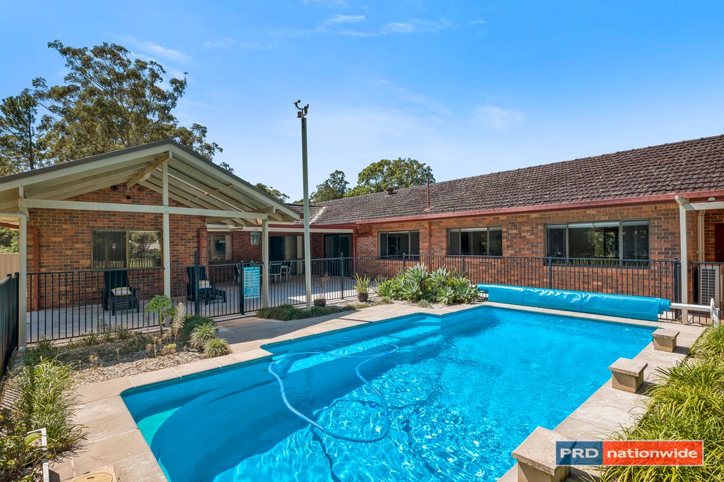 131 Lake Russell Drive EMERALD BEACH 24