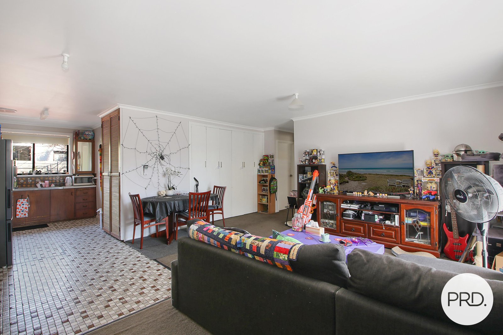 1/31 Melrose Drive WODONGA 4