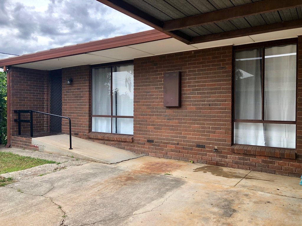 1/31 Melrose Drive WODONGA 2