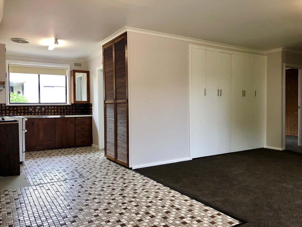 1/31 Melrose Drive WODONGA 4
