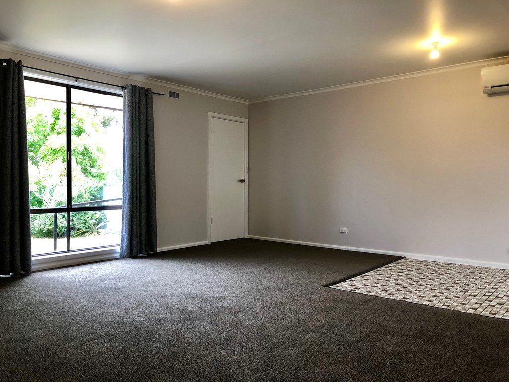 1/31 Melrose Drive WODONGA 6