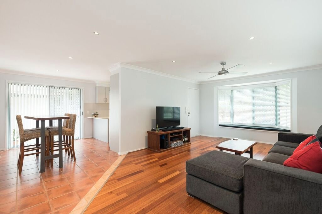 1/31 Paddington Drive CARRARA 3