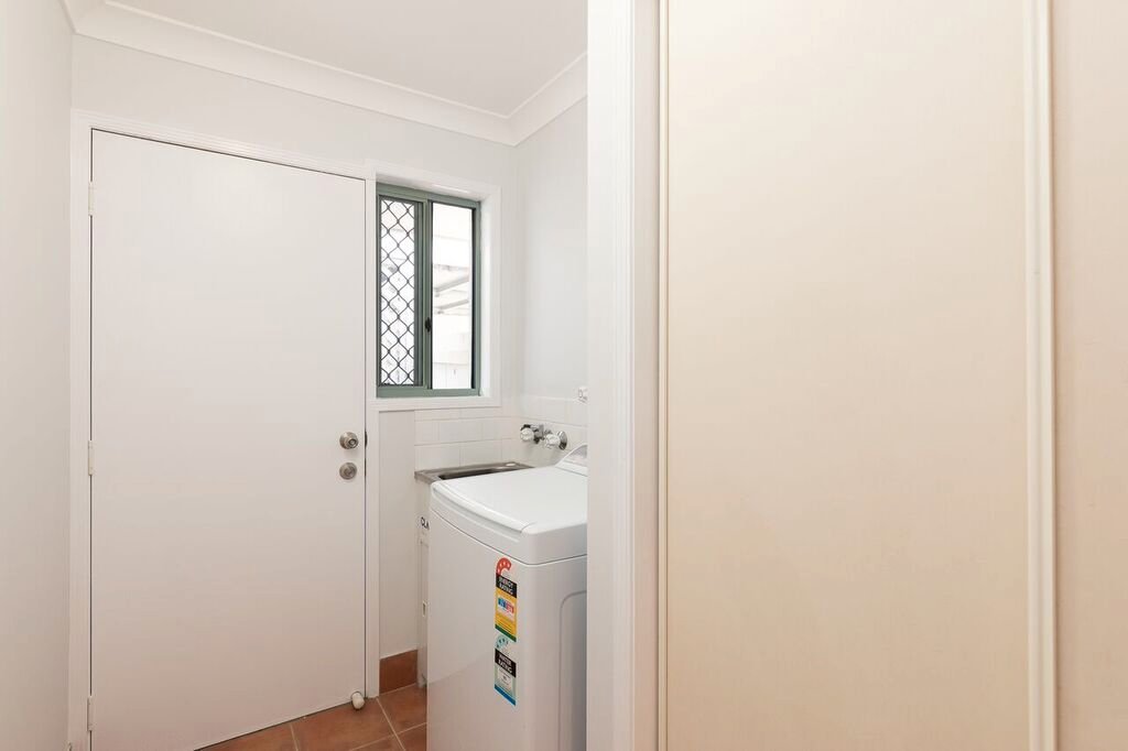1/31 Paddington Drive CARRARA 10