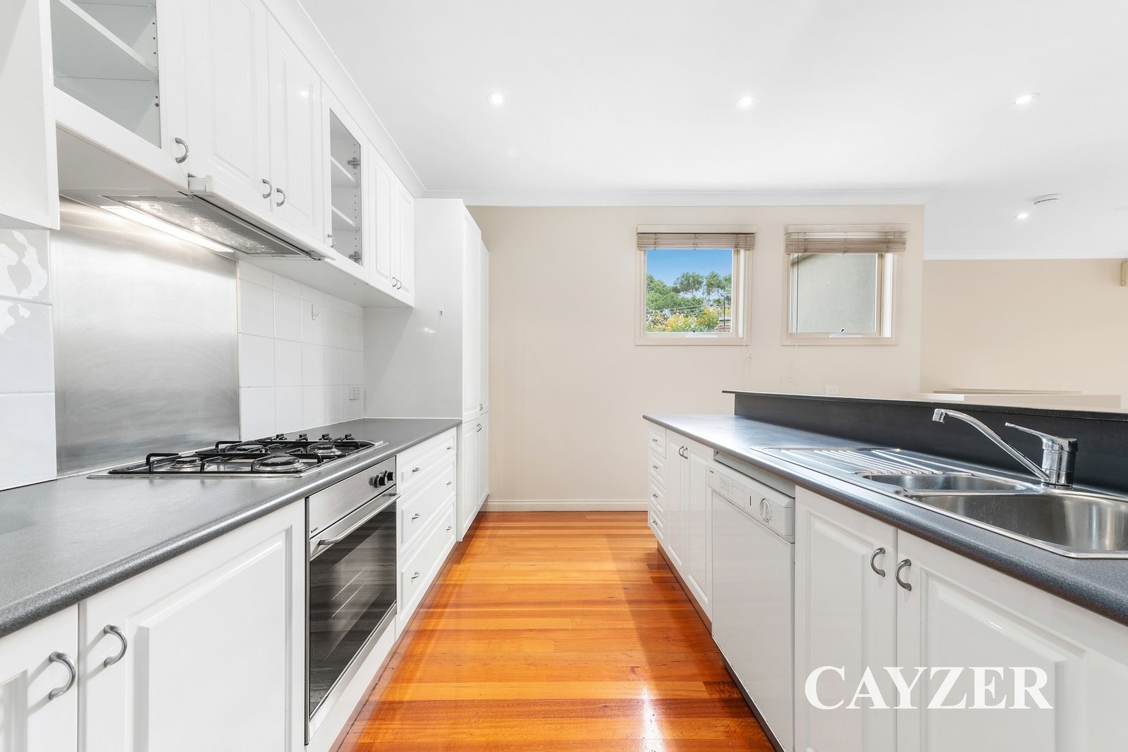 Gallery: 131 Raglan Street