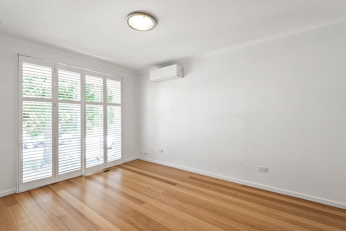 Gallery: 1/31 Sims Street