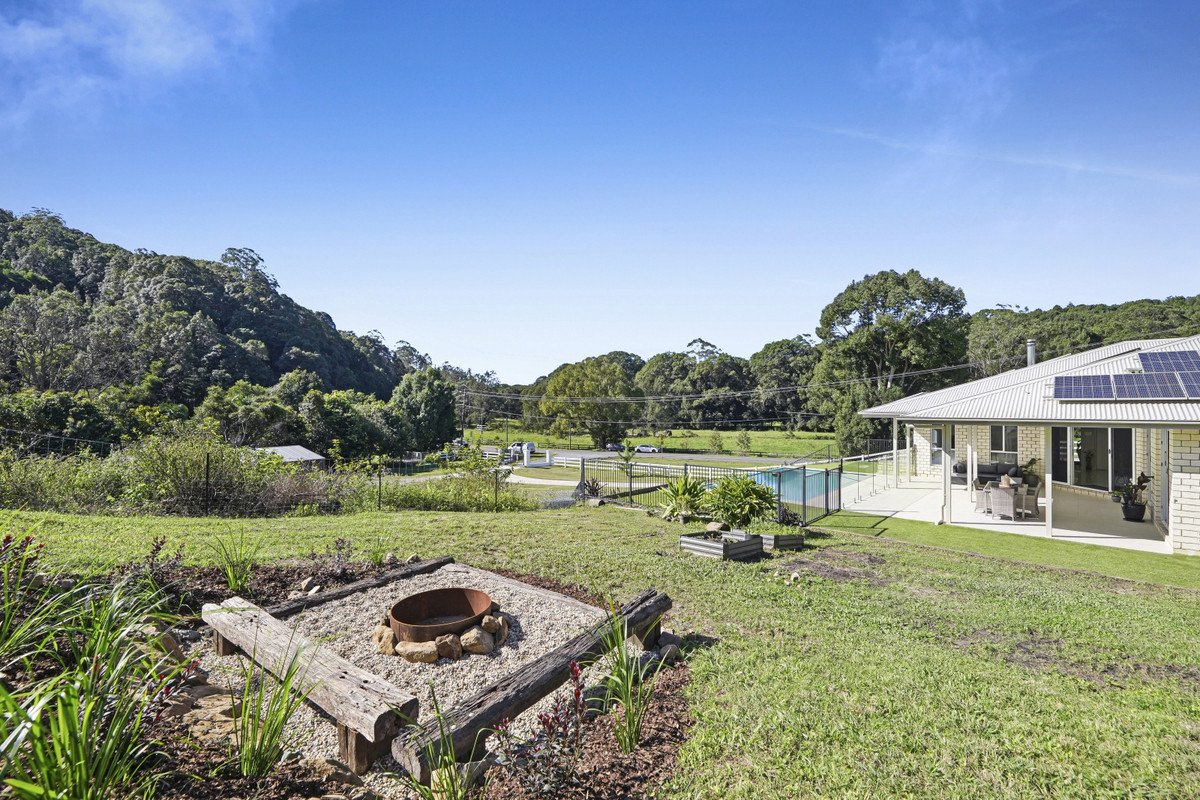 1310 Currumbin Creek Road Currumbin Valley 9